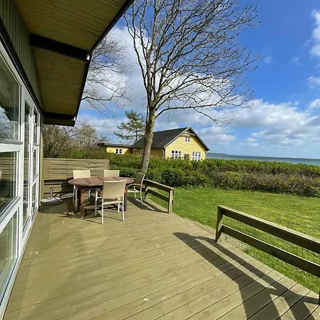 Summer House At Hvidbjerg Beach With Sea View Nyaraló *